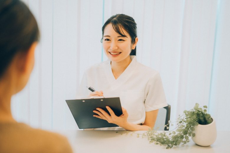 産後や妊娠中・授乳中でも施術を受けられますか？